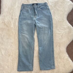 Hollister Ultra High Rise Vintage Straight Jeans